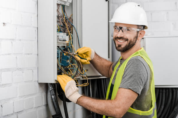 Best Emergency Electrical Repair  in Mahnomen, MN