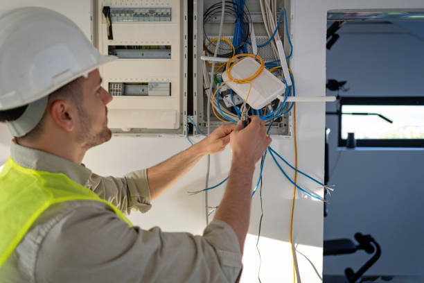 Best Local Electrician Companies  in Mahnomen, MN